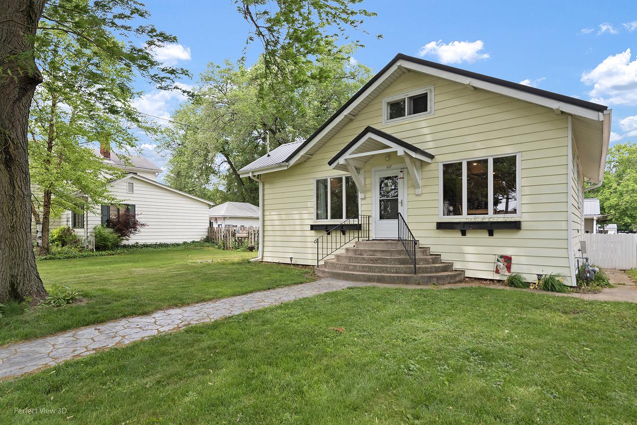 607 S Main St., Yorkville, IL 60560