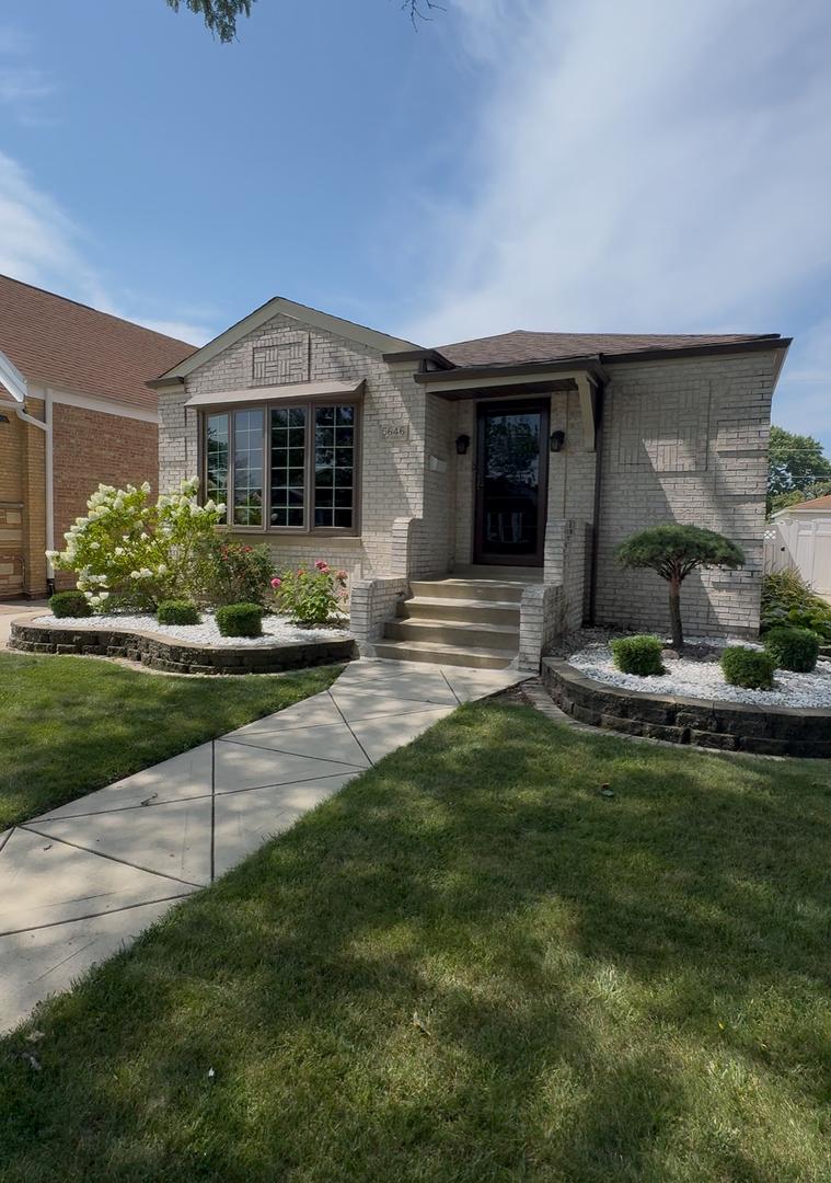5646 S Normandy Ave., Chicago, IL 60638