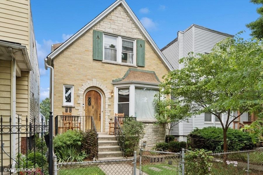 1737 N Lawndale Ave., Chicago, IL 60647