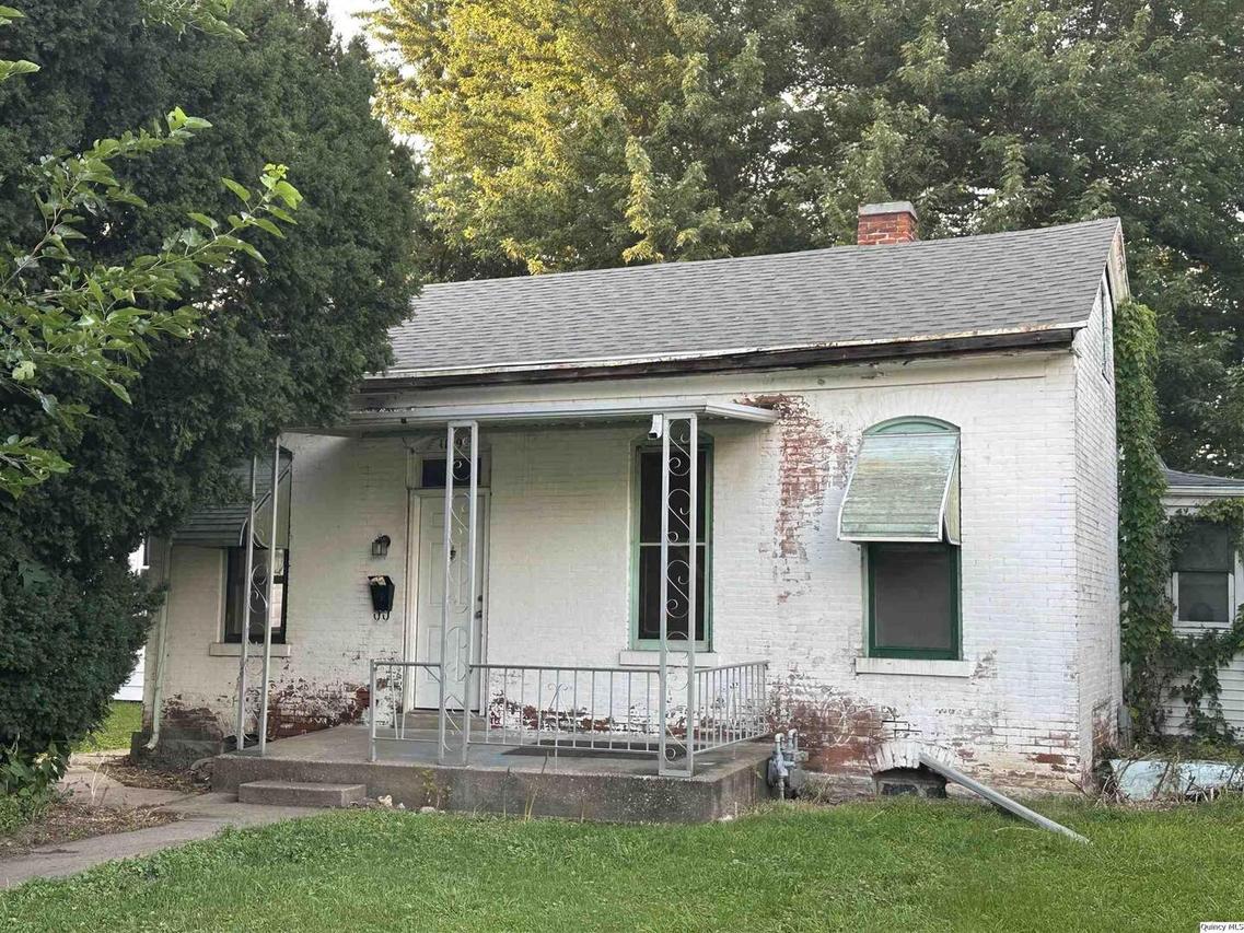 1109 Washington St., Quincy, IL 62301