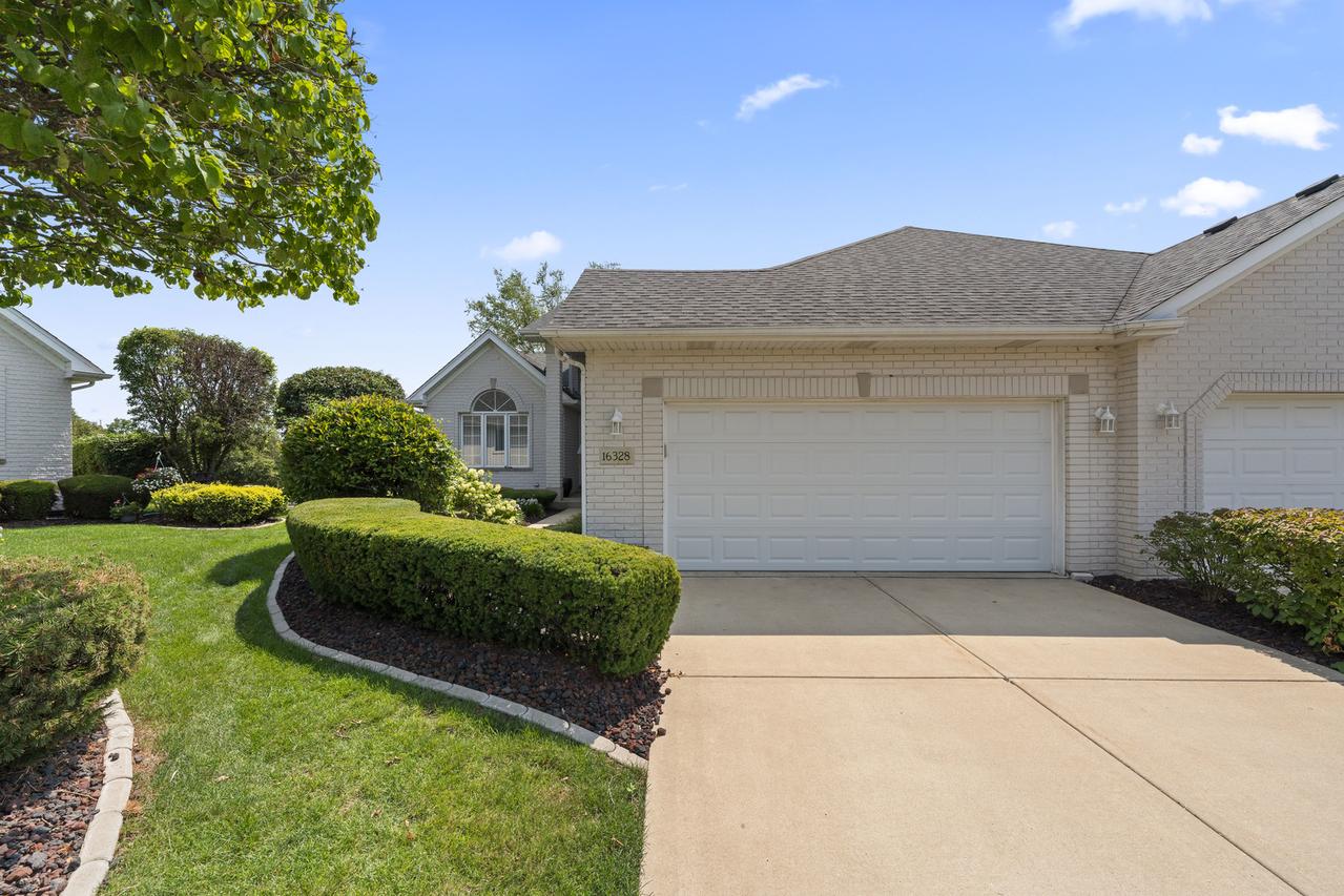 16328 Bob White Cir., Orland Park, IL 60467