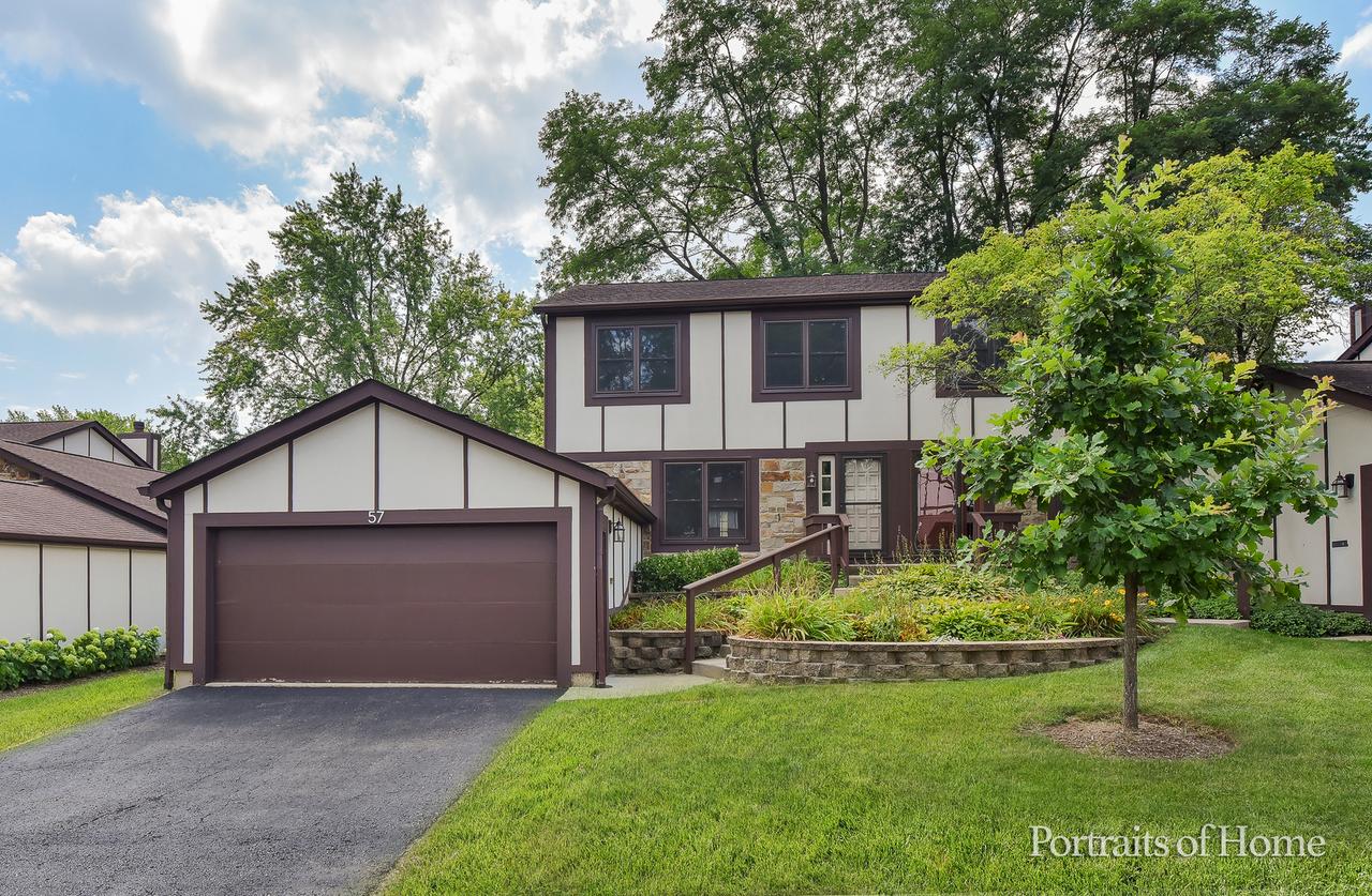 57 White Oak Cir., St. Charles, IL 60174