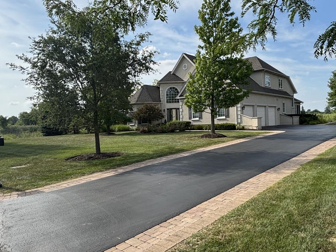 2 Wood Oaks Dr., South Barrington, IL 60010