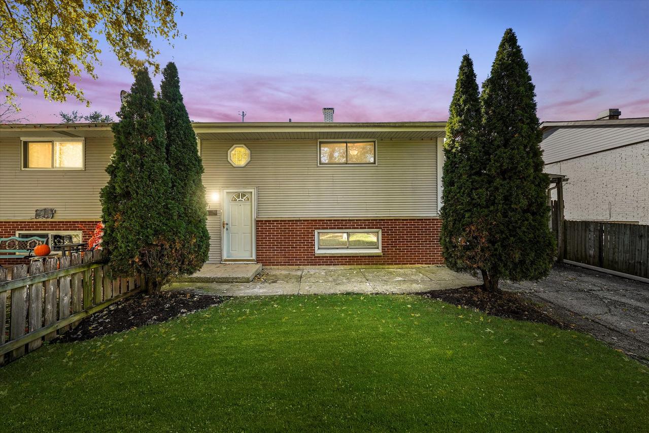 1331 Highland Ave., Lockport, IL 60441