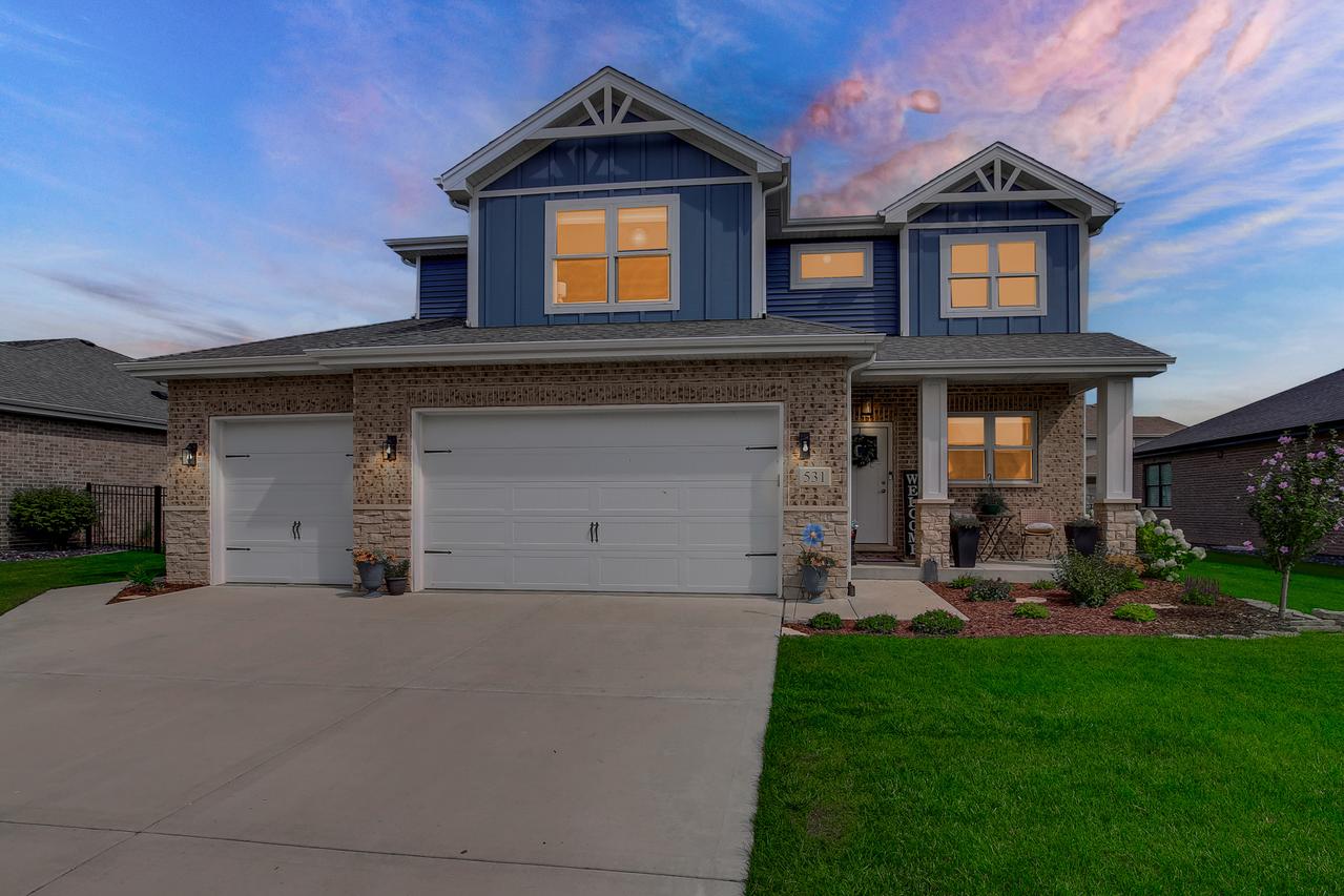 531 Blackberry Ln., New Lenox, IL 60451
