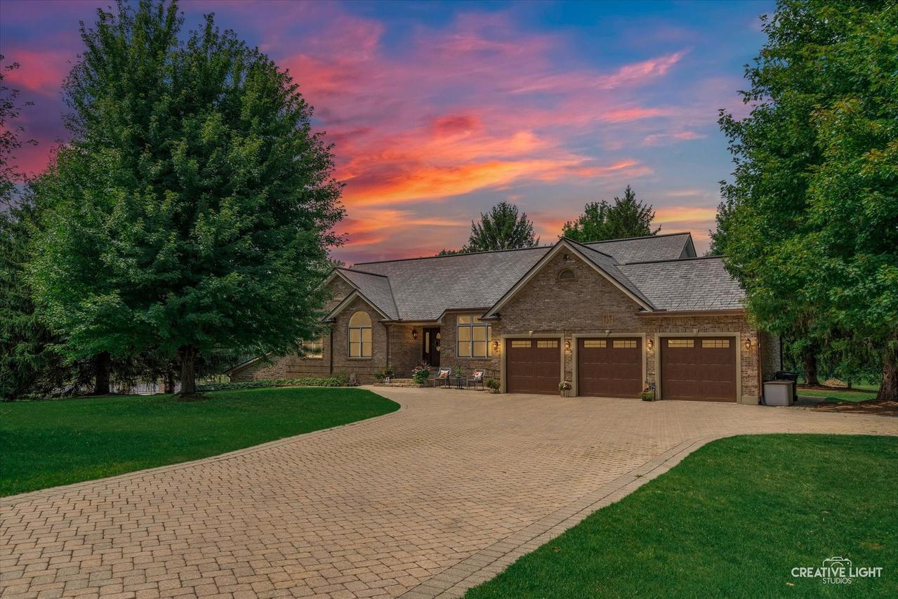 45W127 Jericho Rd., Big Rock, IL 60511