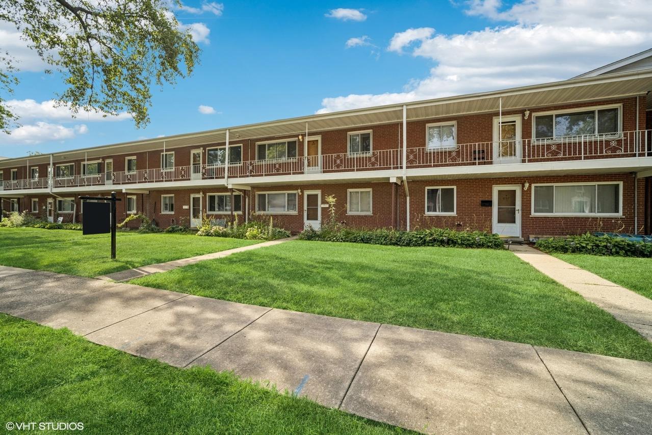 633 Dulles Rd. #B, Des Plaines, IL 60016