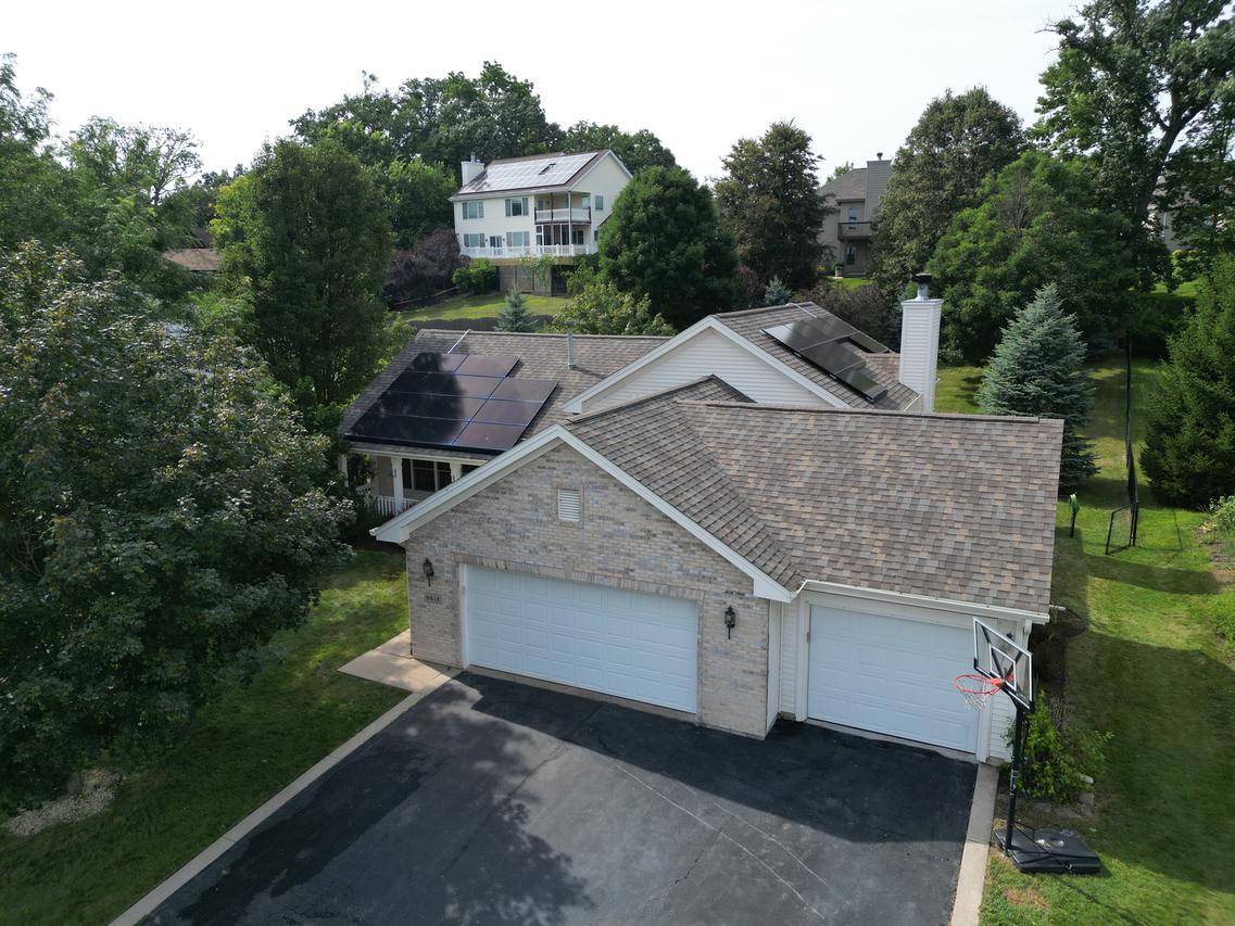 6618 Deer Isle Dr., Cherry Valley, IL 61016