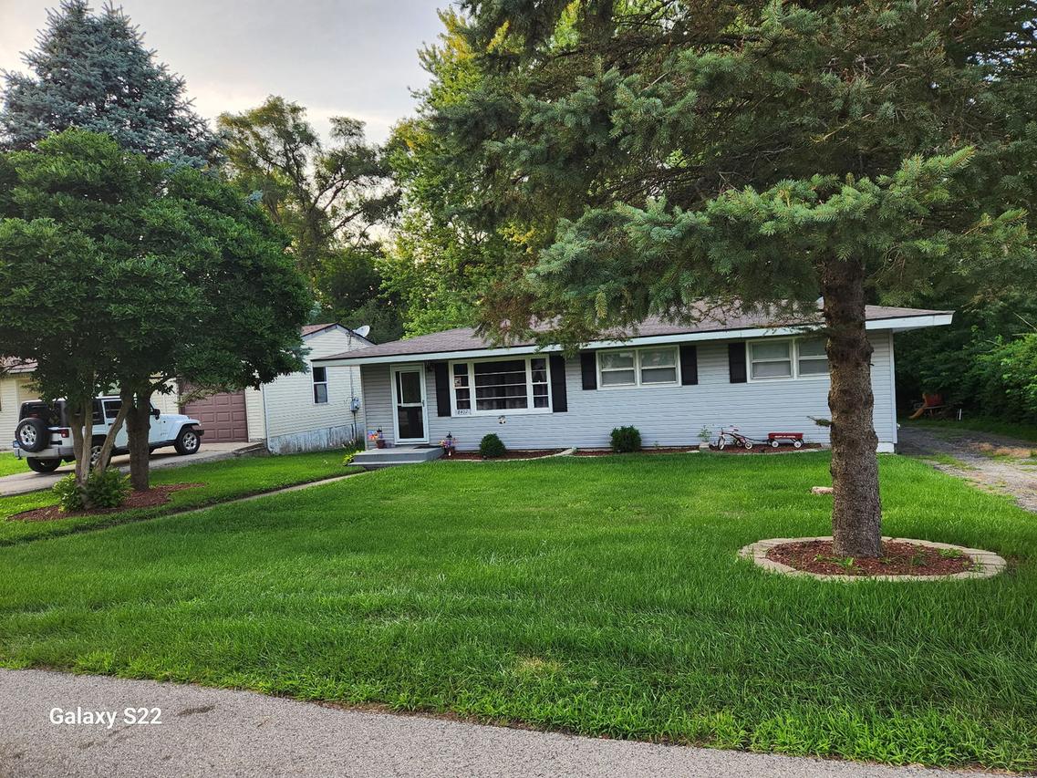 8402 Memory Tr., Wonder Lake, IL 60097