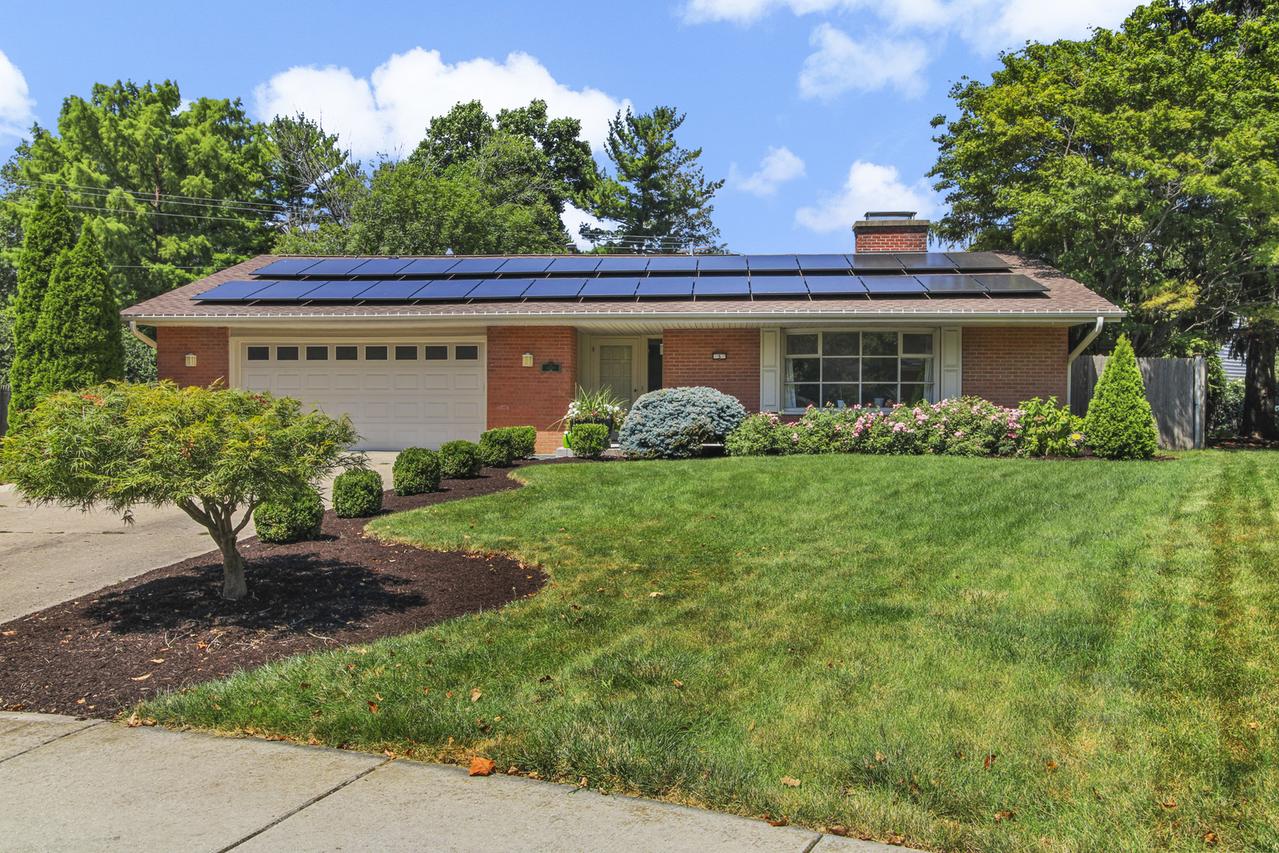5 Lincoln Ct., Champaign, IL 61821