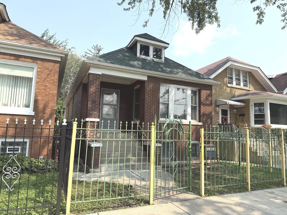 2053 N Laporte Ave., Chicago, IL 60639