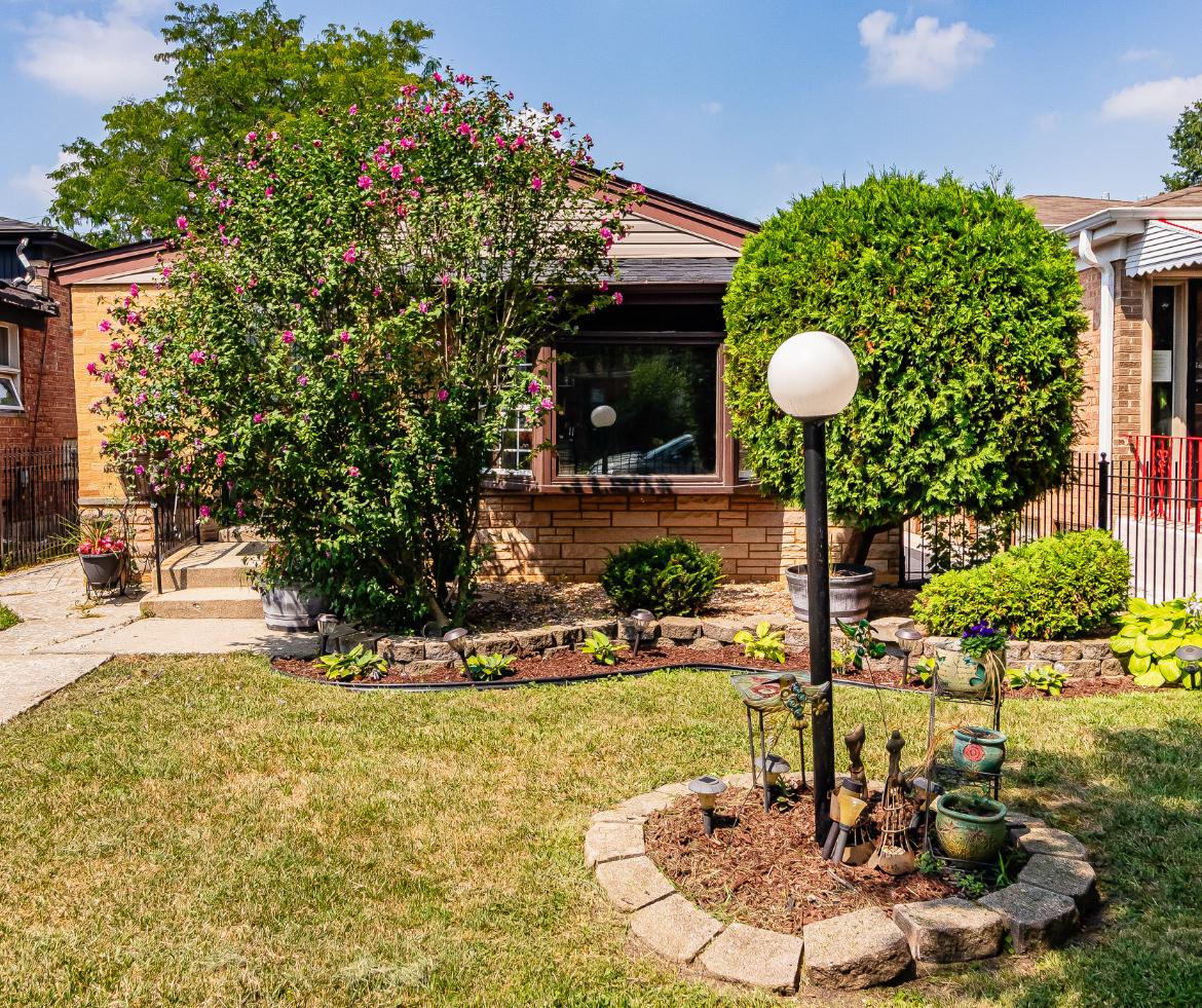 9638 S Harvard Ave., Chicago, IL 60628