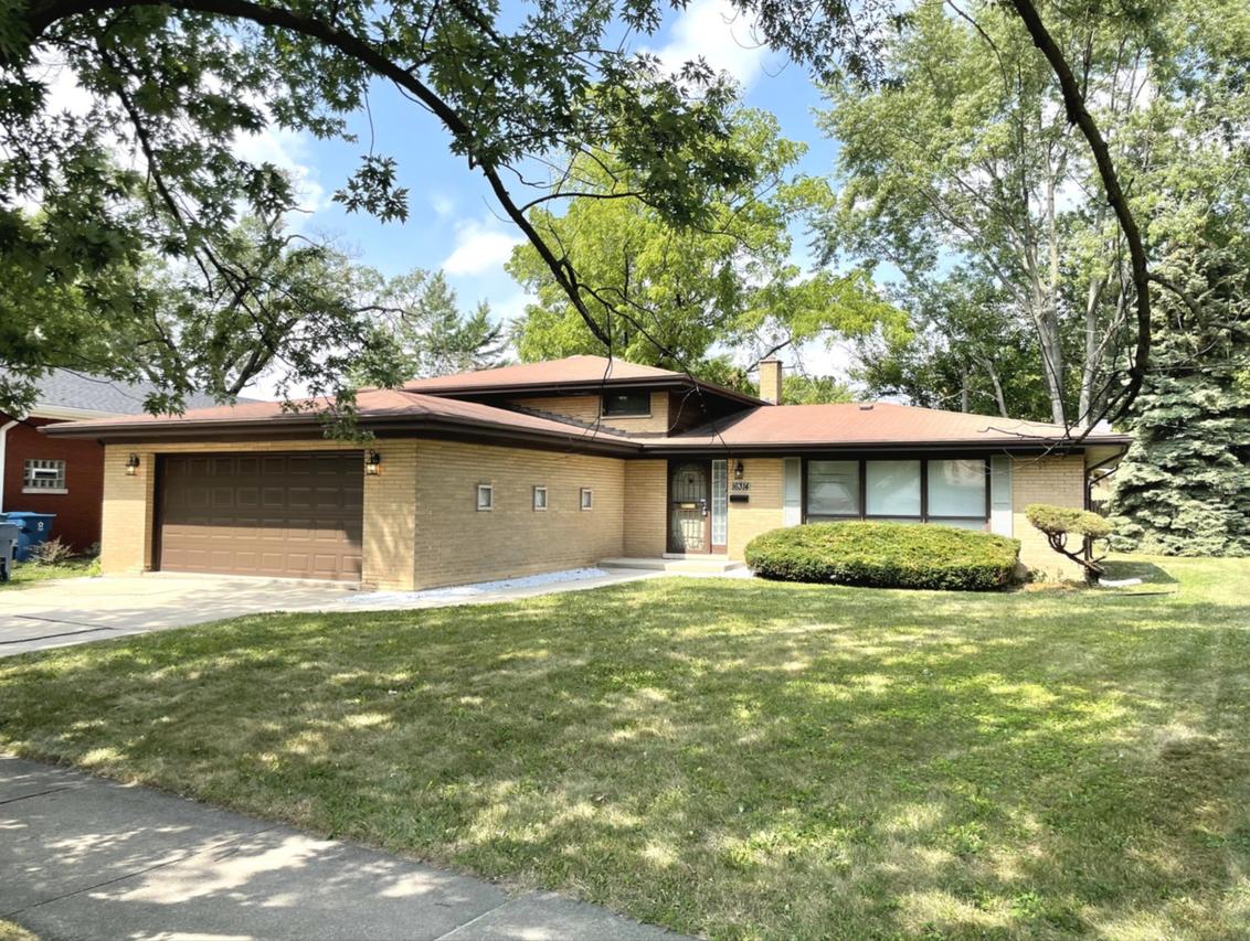 16314 Woodlawn East Ave., South Holland, IL 60473