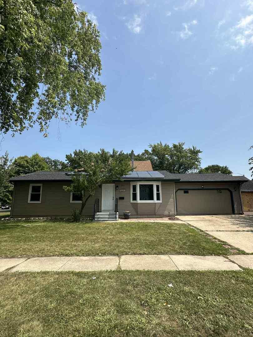 424 N 11th St., Dekalb, IL 60115