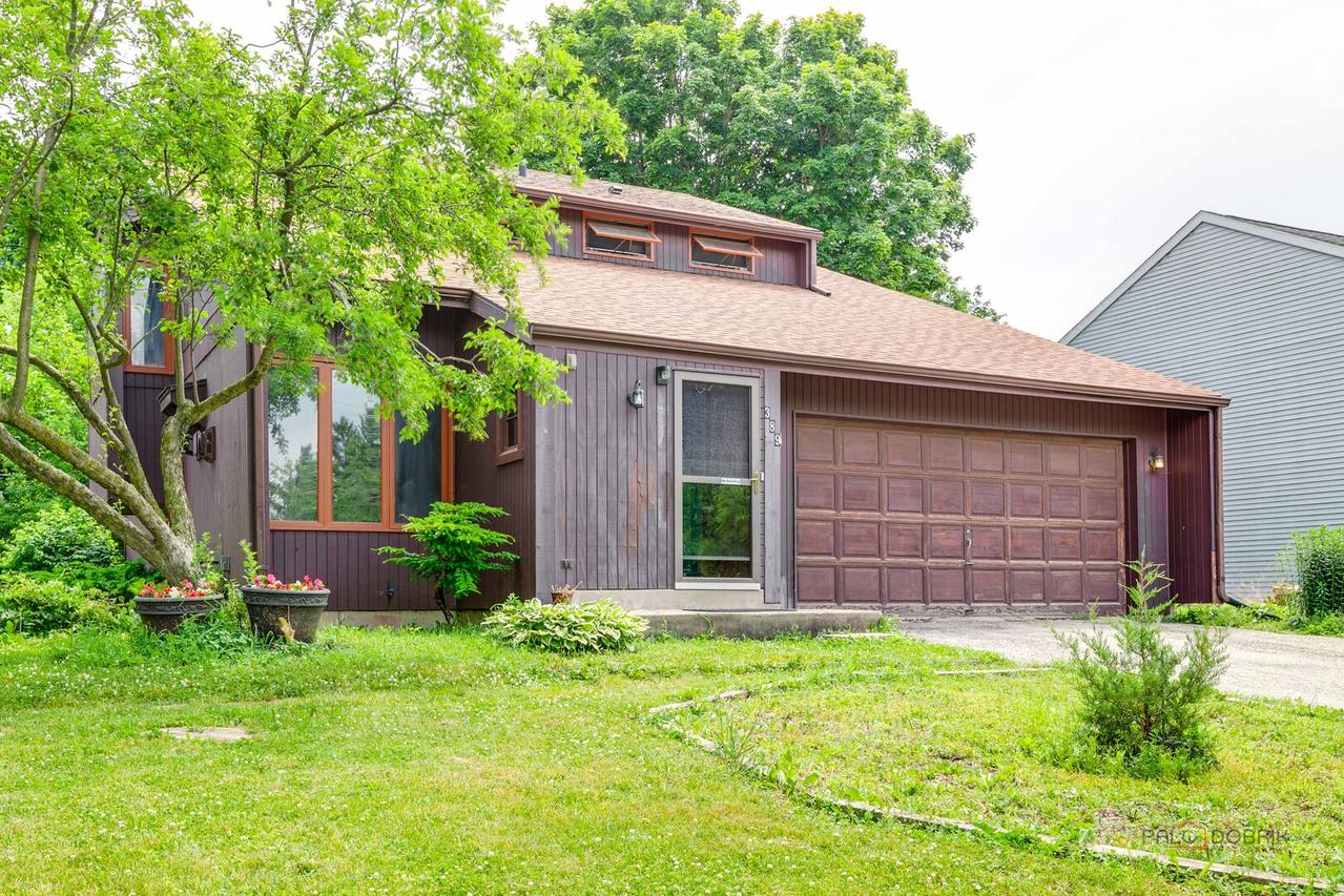 389 Pine Grove Ave., Gurnee, IL 60031