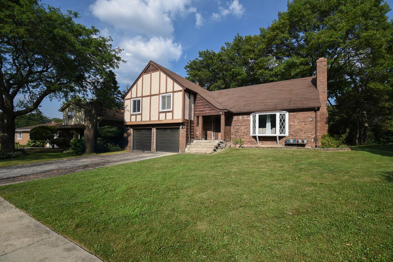339 N Pioneer Rd., Waukegan, IL 60085