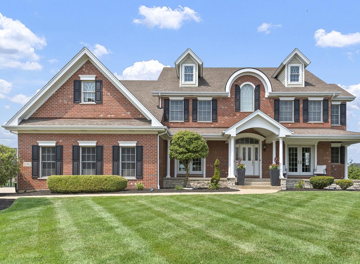 11392 Mckenna Dr., Frankfort, IL 60423