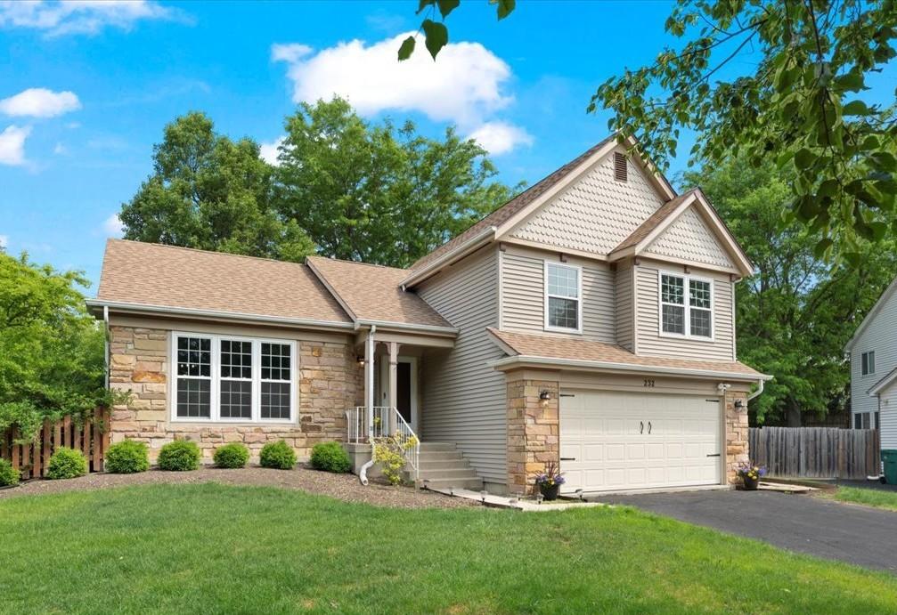 232 Lexington Ct., Grayslake, IL 60030
