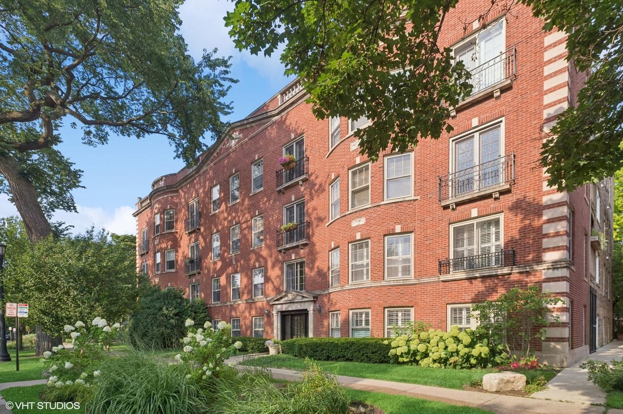 937 Forest Ave. #3, Evanston, IL 60202