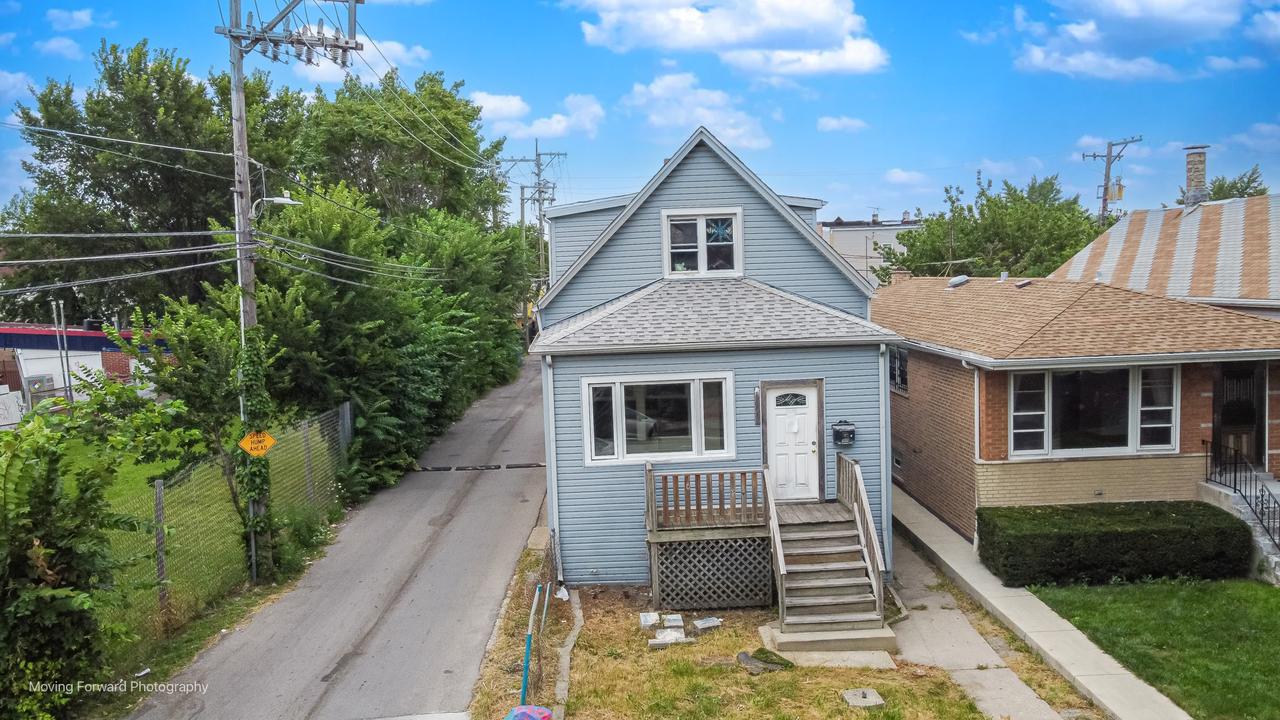 3144 W 40th St., Chicago, IL 60632