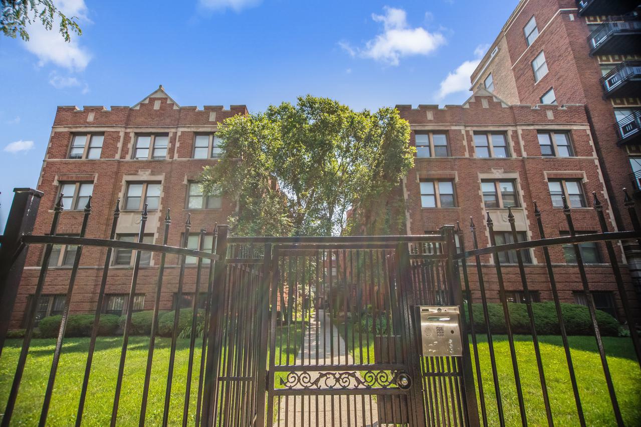 4527 S Drexel Blvd. #1W, Chicago, IL 60653