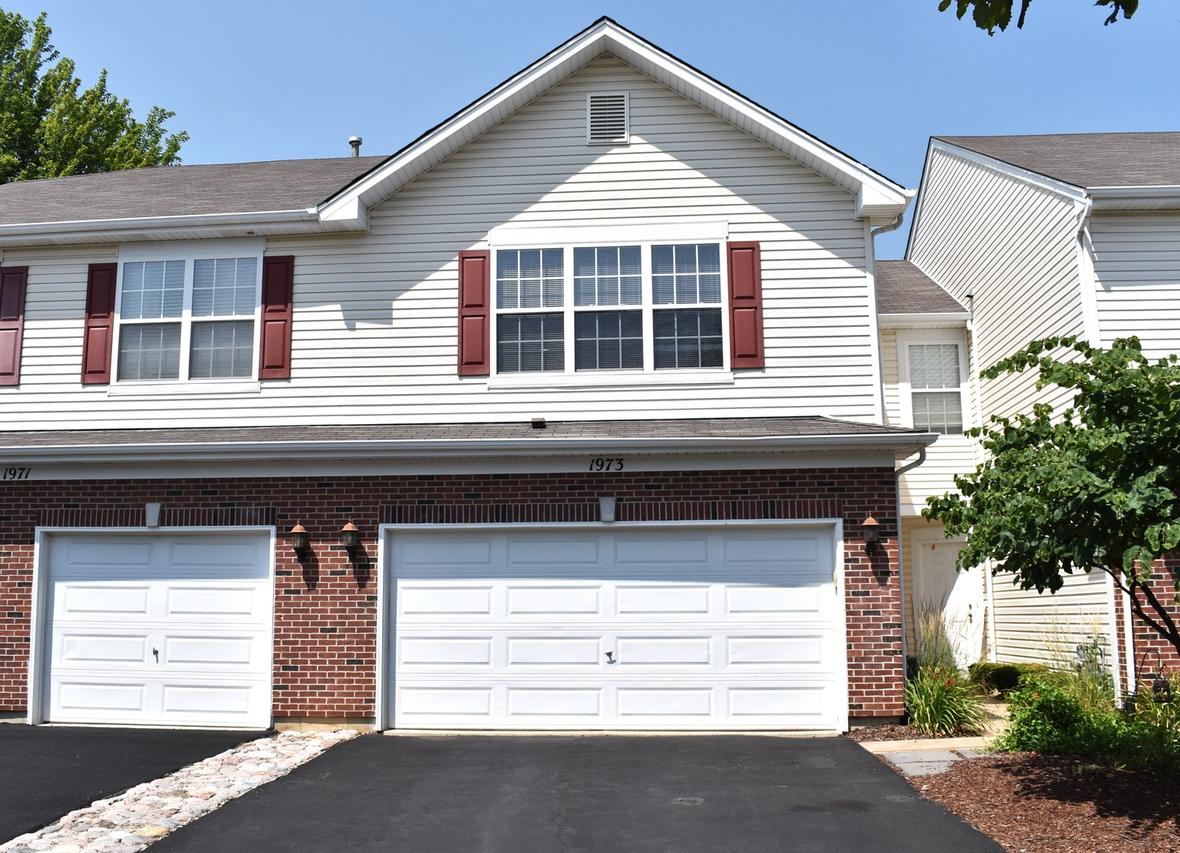 1973 W Crestview Cir., Romeoville, IL 60446