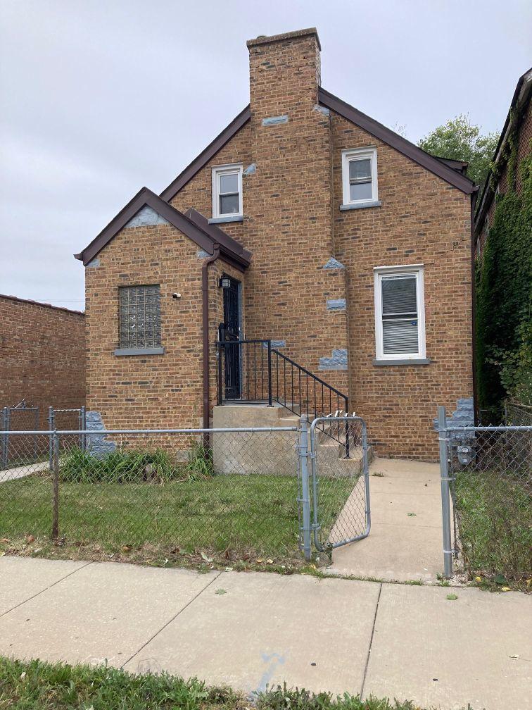 1040 W 103rd St., Chicago, IL 60643
