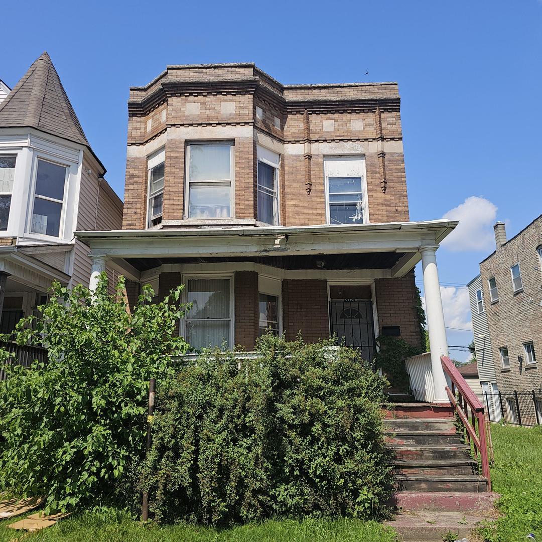 12024 S Wallace St., Chicago, IL 60628