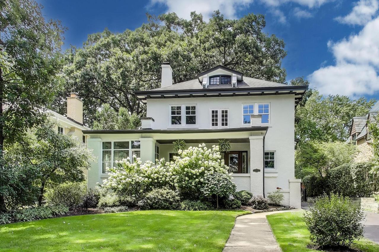 1038 Forest Ave., River Forest, IL 60305