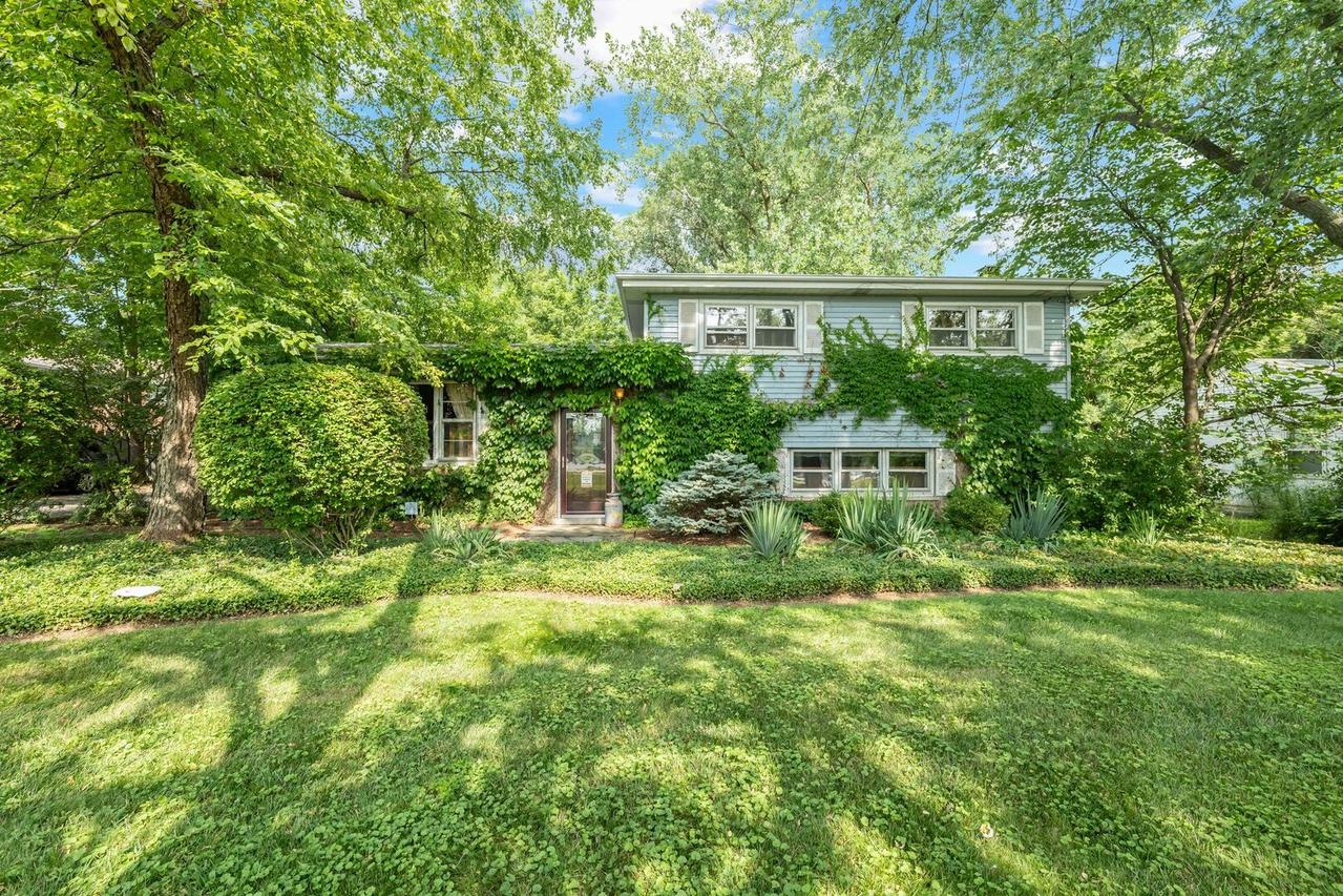 2430 S Plum Grove Rd., Rolling Meadows, IL 60067