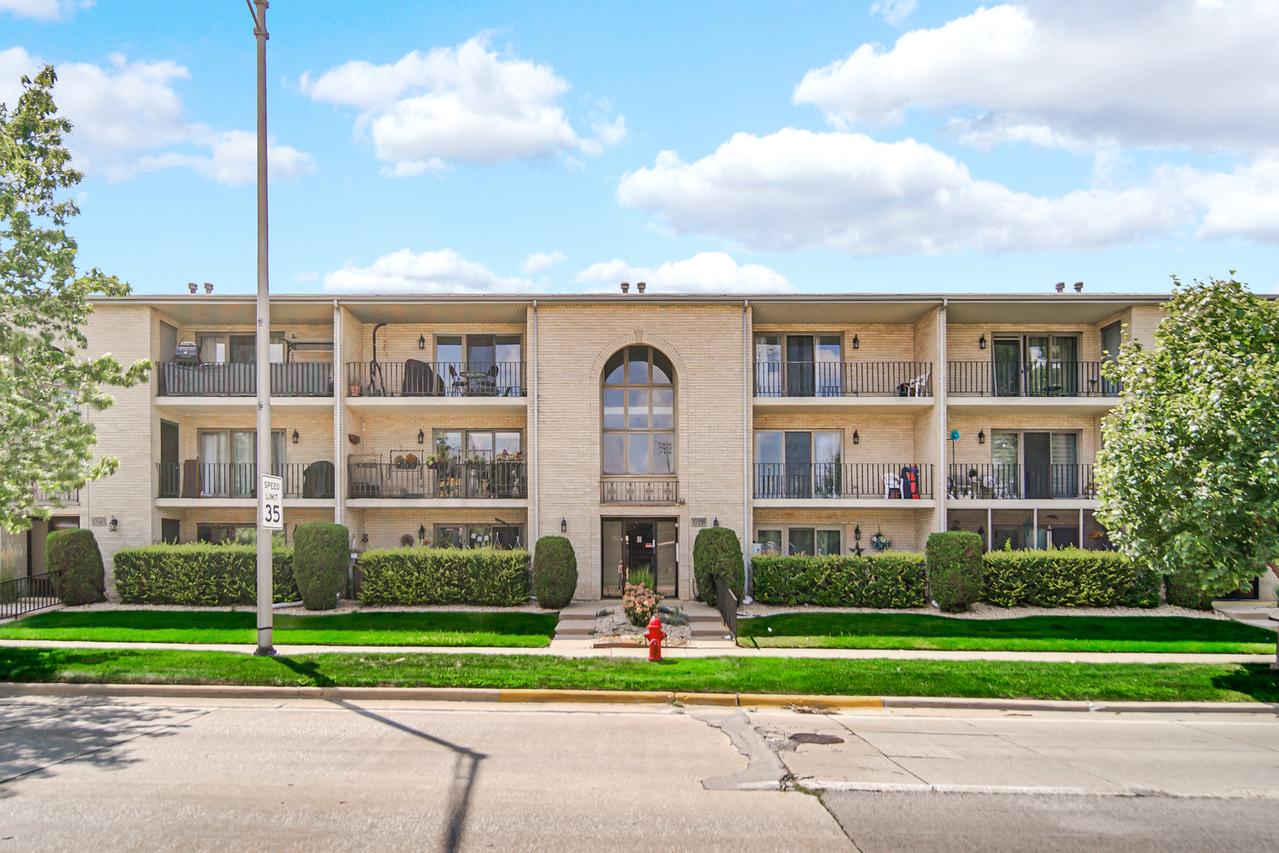 10538 S Central Ave. #3S, Chicago Ridge, IL 60415