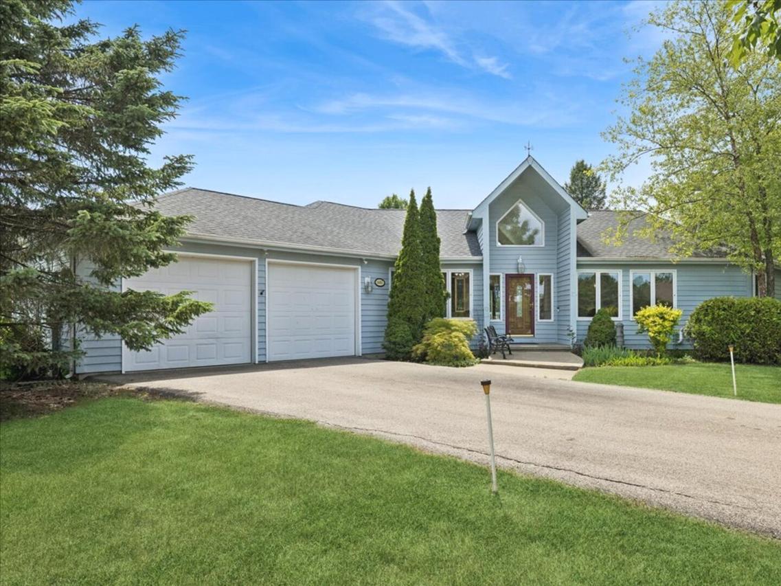 14467 W Wedgewood Ct., Wadsworth, IL 60083