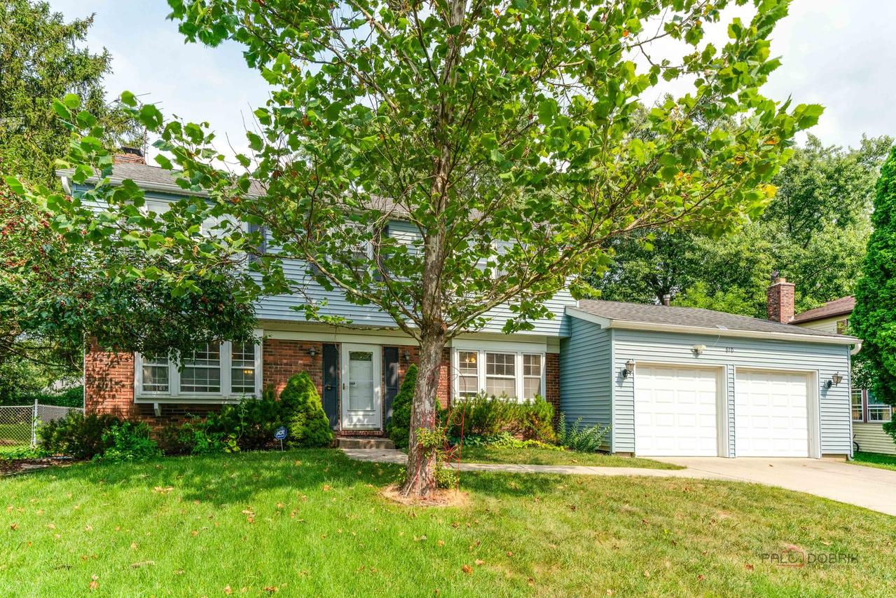 610 Checker Dr., Buffalo Grove, IL 60089