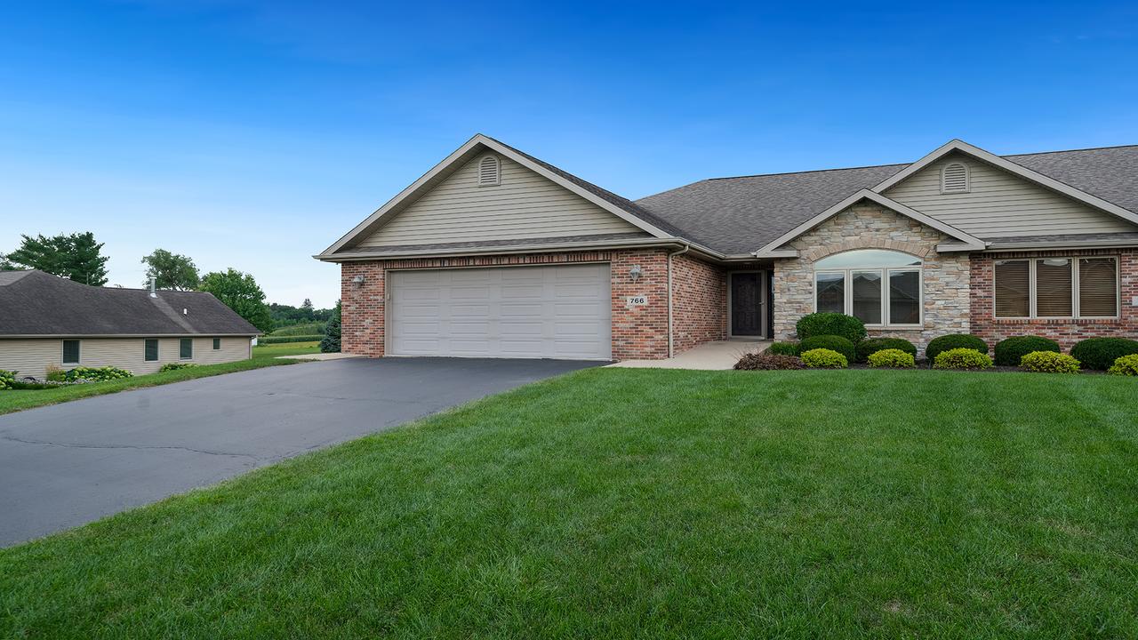 766 Birch St., Byron, IL 61010