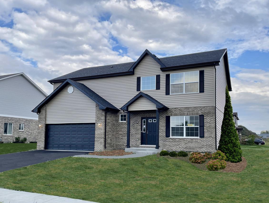 901 Willow Rd., Manteno, IL 60950