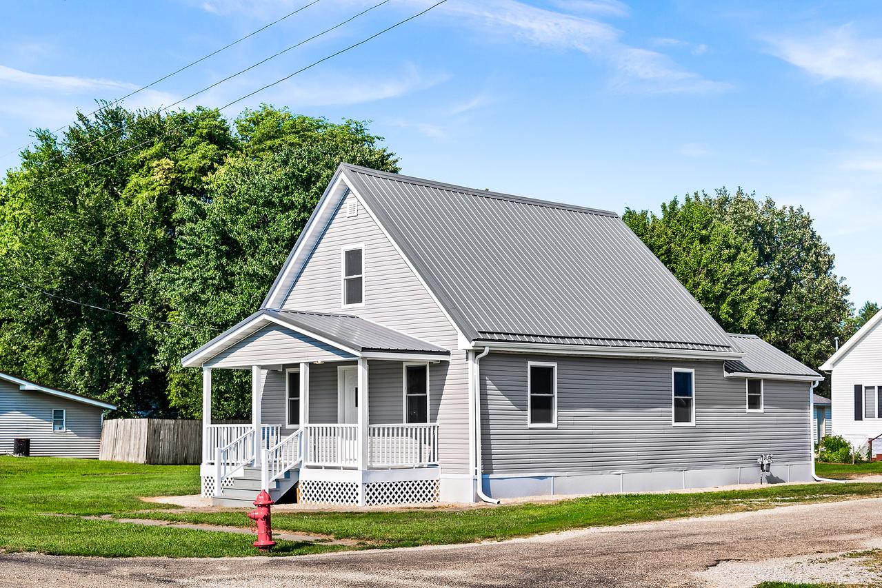 607 S Martin St., Atlanta, IL 61723