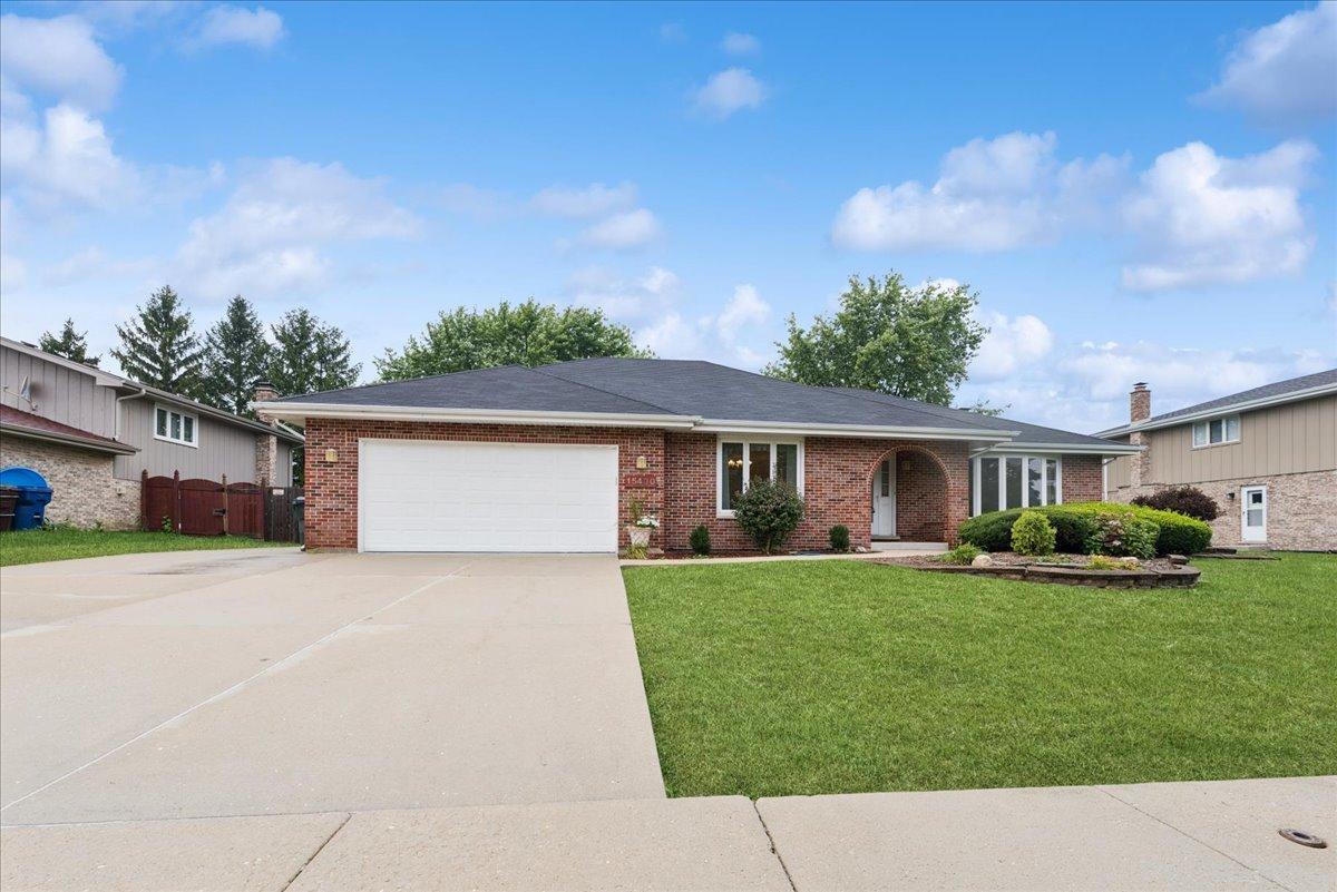 15430 Sulkey Dr., Homer Glen, IL 60491