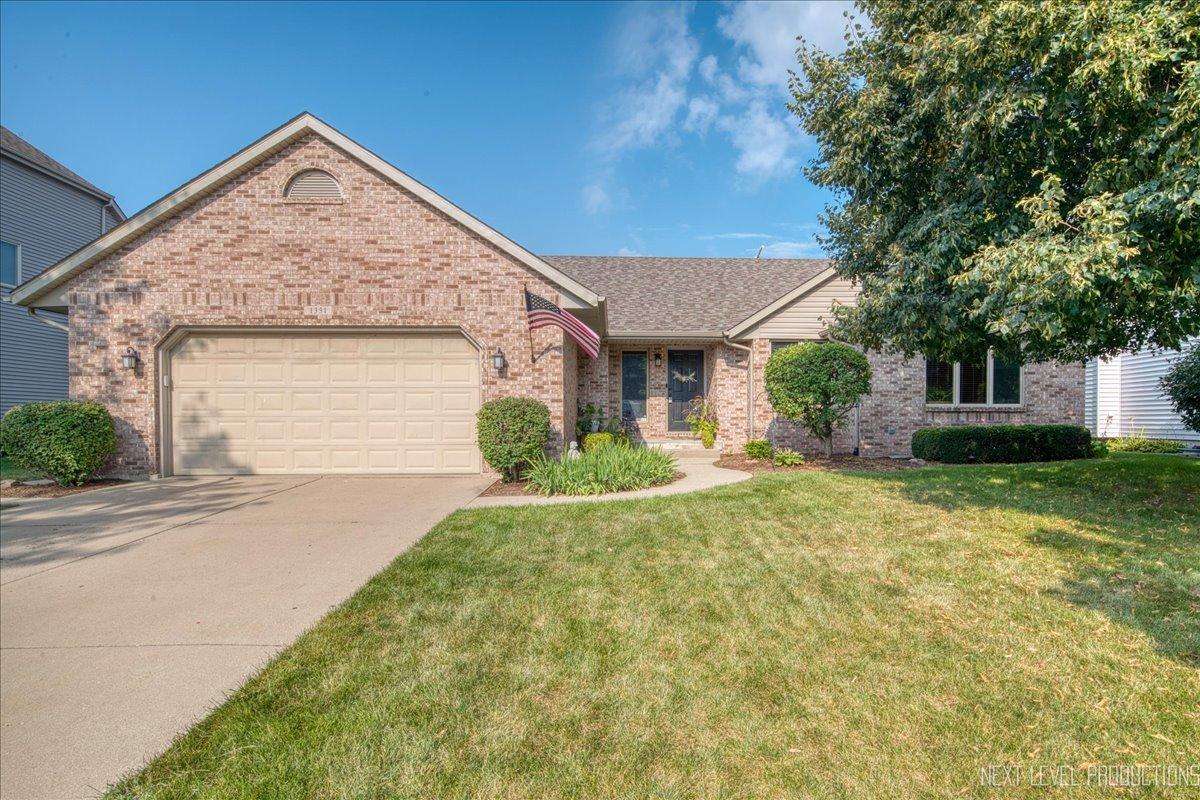 1331 Yorkshire Dr., Sycamore, IL 60178
