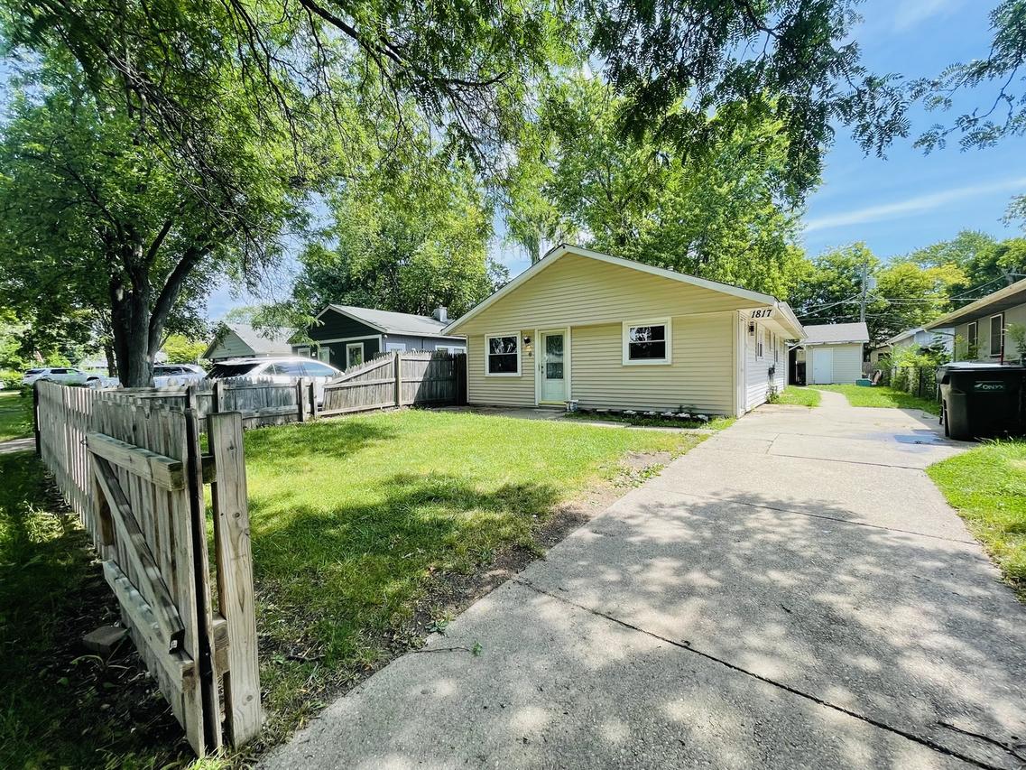1817 Joppa Ave., Zion, IL 60099