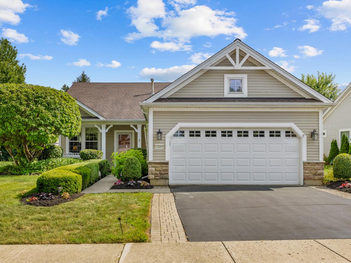 13169 W Essex Ln., Huntley, IL 60142