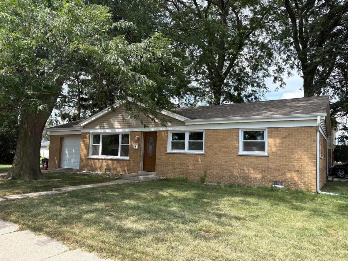 10854 Lyman Ave., Chicago Ridge, IL 60415