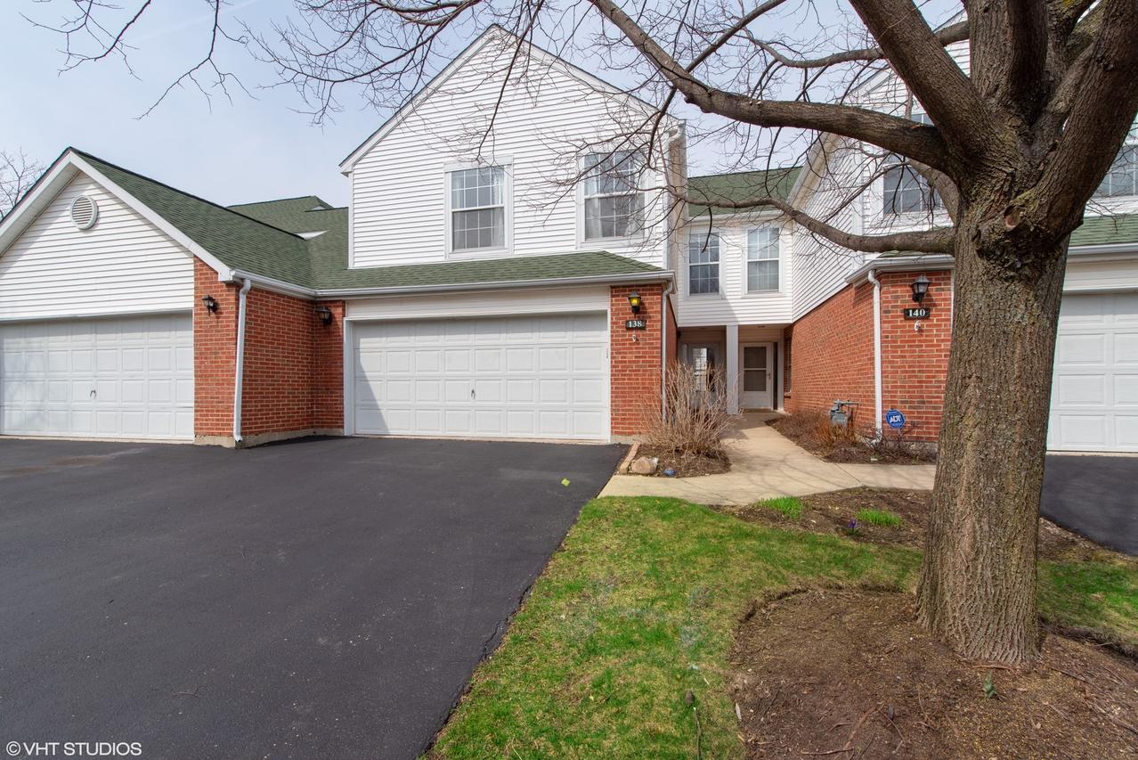 138 Hemstead St., Lake Bluff, IL 60044