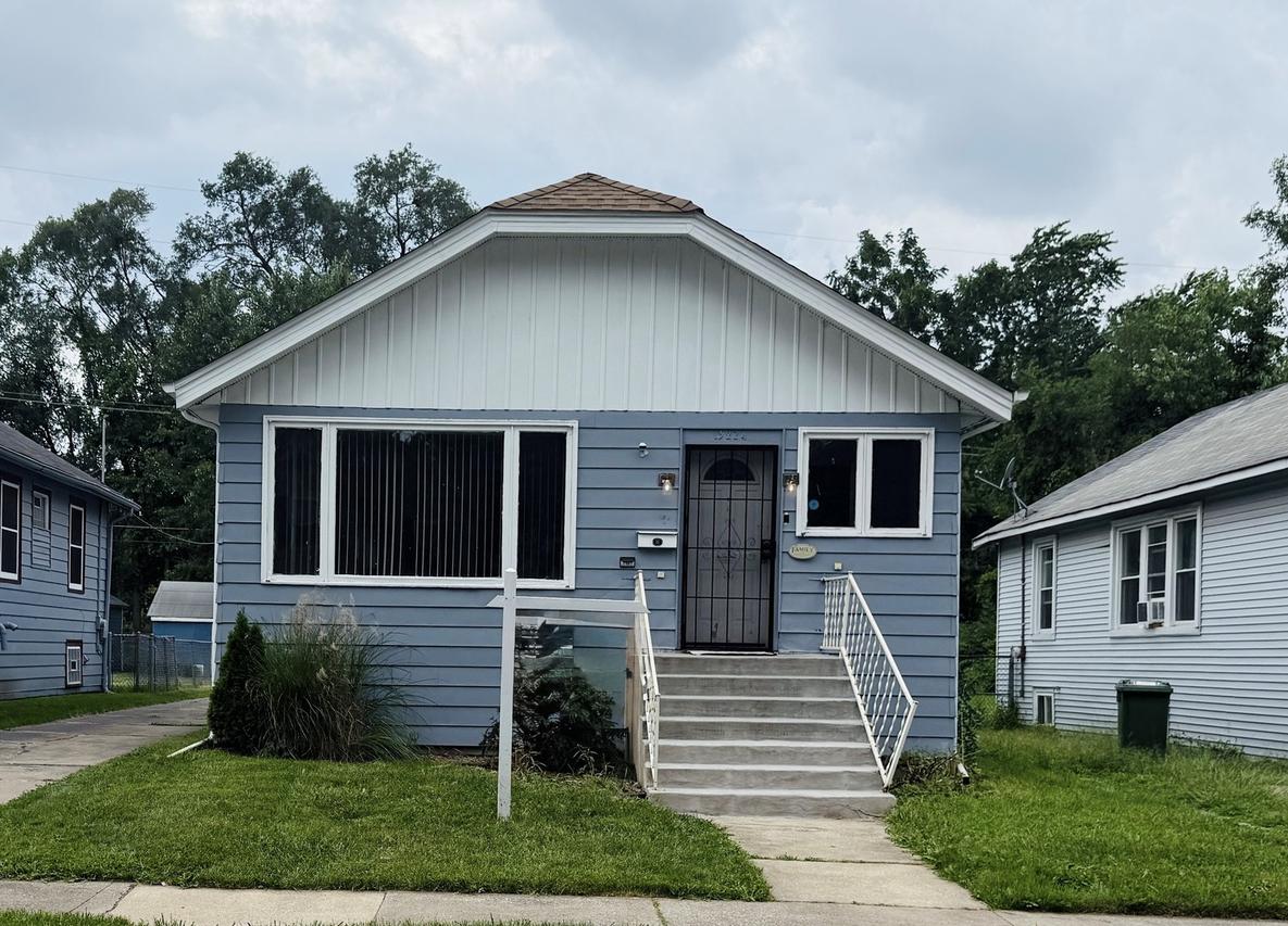 13824 Forest Ave., Dolton, IL 60419
