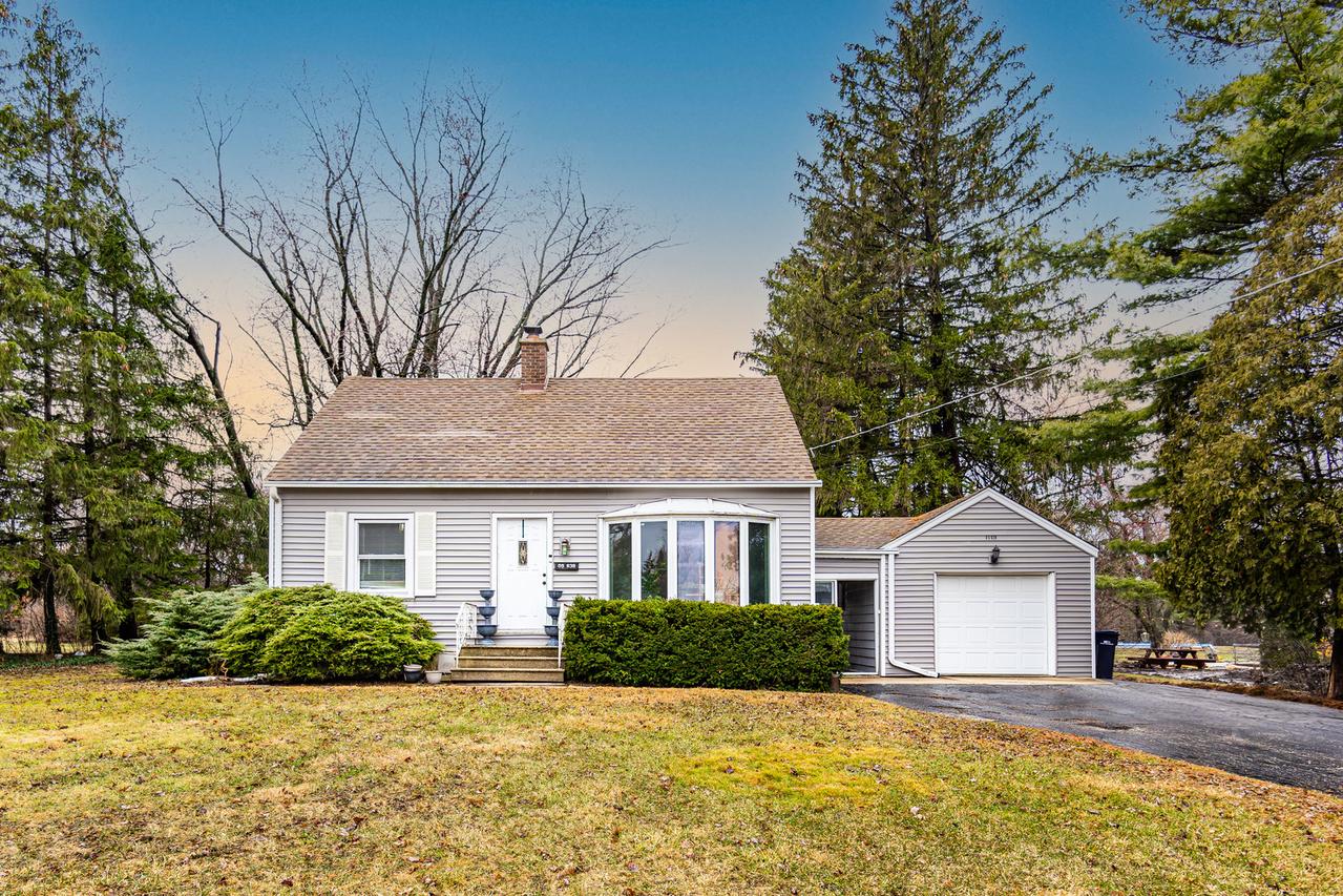 0S638 Euclid Ave., Villa Park, IL 60181