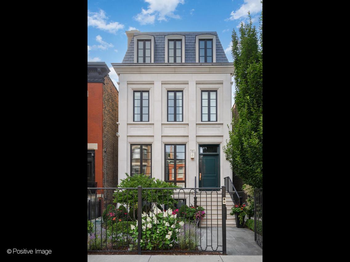 2026 N Clifton Ave., Chicago, IL 60614