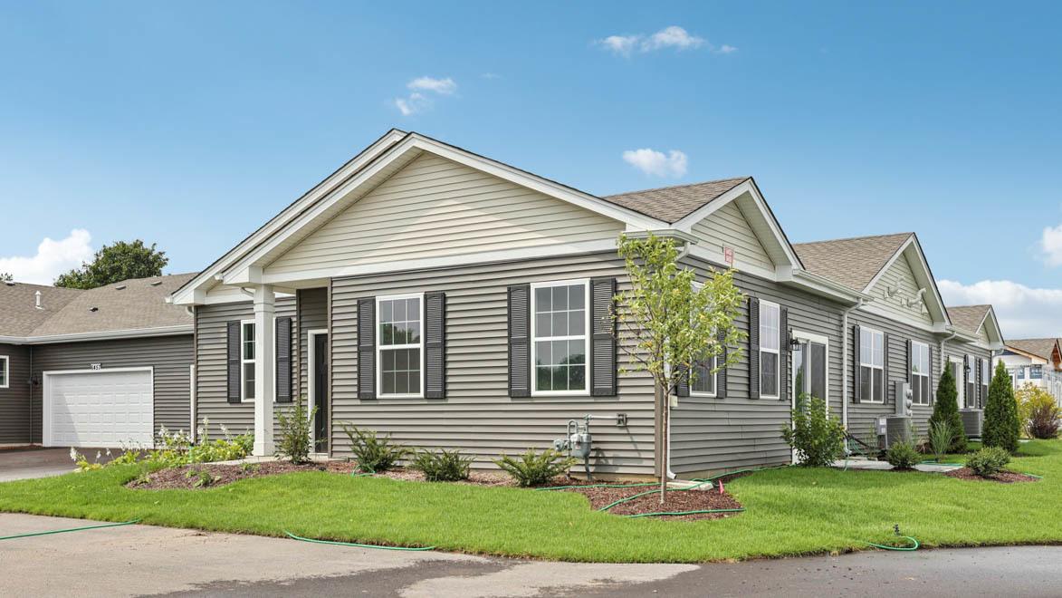 6461 Juniper Dr., Wonder Lake, IL 60097