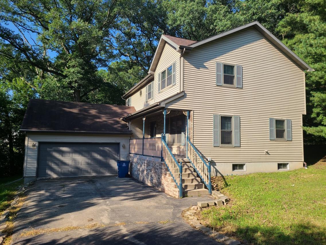 2871 E 777 Rd., Utica, IL 61373