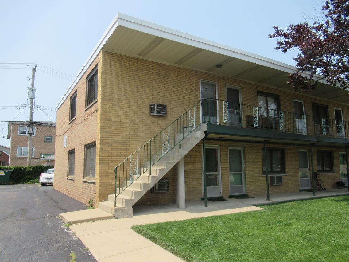 5418 S Massasoit Ave. #1, Chicago, IL 60638
