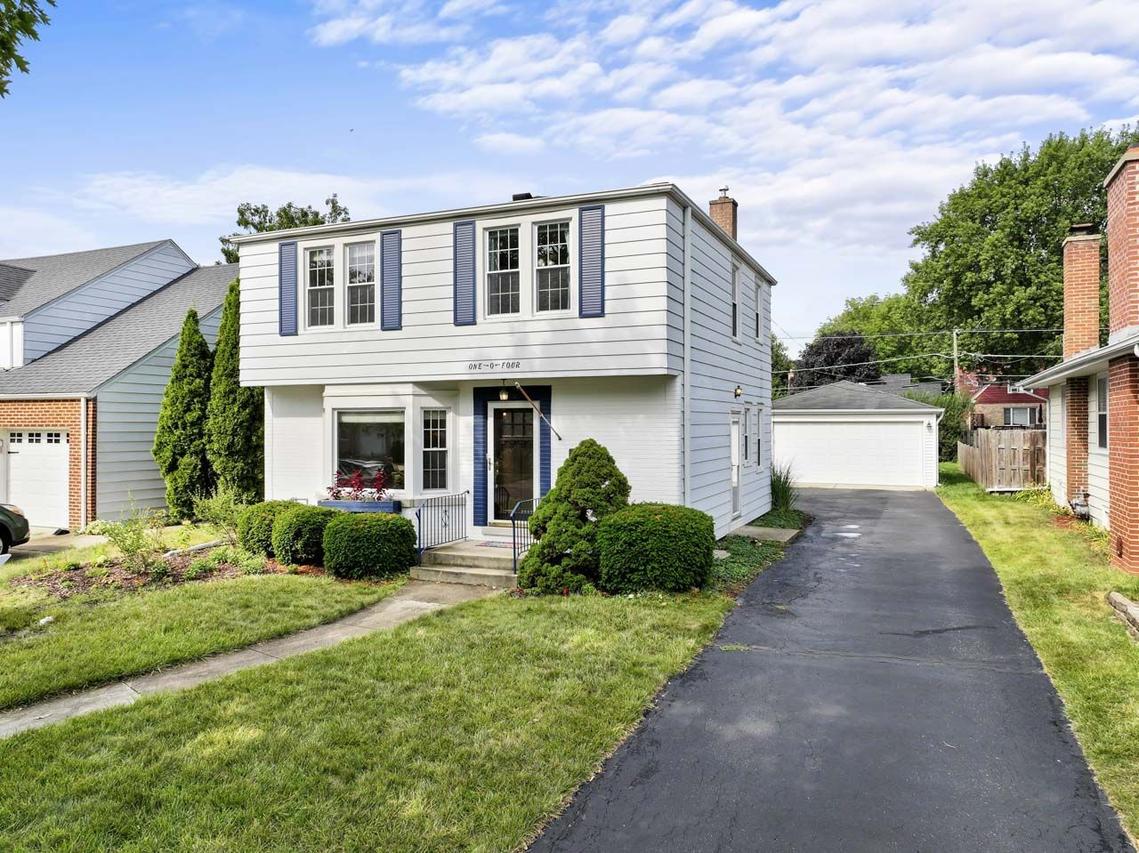 104 S Hi Lusi Ave., Mount Prospect, IL 60056