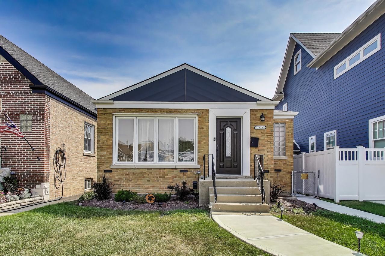 7521 N Olcott Ave., Chicago, IL 60631